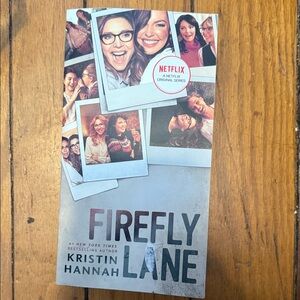Firefly Lane by Kristin Hannah Book